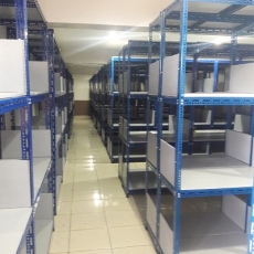 PLYWOOD CAPACITY - 200kg Per Layer