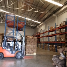 Heavy Duty Pallet Racks - 2tons Heavy Duty Pallet Racks - 2tons