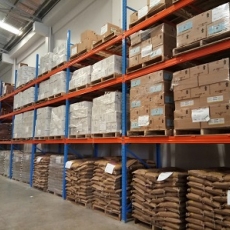 Heavy Duty Pallet Racks - 2tons Heavy Duty Pallet Racks - 2tons