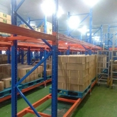 Heavy Duty Pallet Racks - 2tons Heavy Duty Pallet Racks - 2tons
