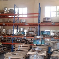 Heavy Duty Pallet Racks - 2tons