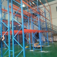 Heavy Duty Pallet Racks - 2tons