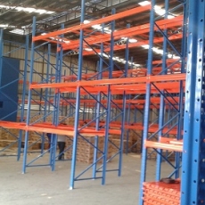 Heavy Duty Pallet Racks - 2tons