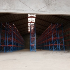 Heavy Duty Pallet Racks - 2tons