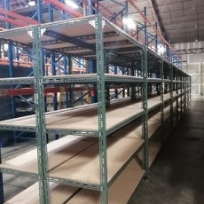 PLYWOOD CAPACITY - 200kg Per Layer