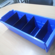 Bin box with partition