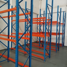HEAY DUTY PALLET RACK