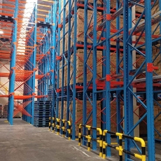 DRIVE-IN PALLET RACKING SYSTEM